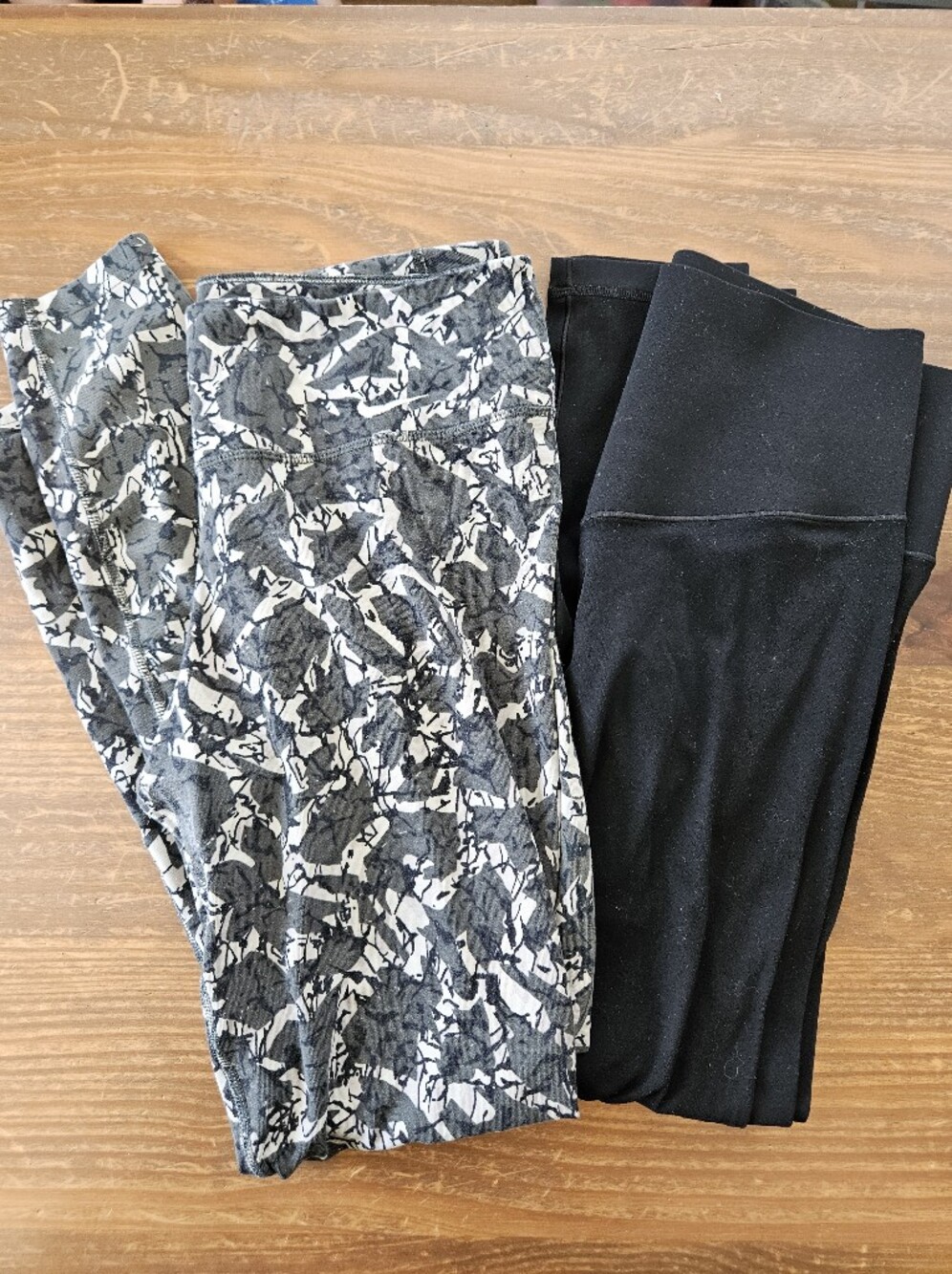 Nike Black Gray & Green Printed + Black Solid Leggings Set Crop 7/8 Gym Athletic